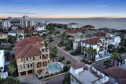 Gigglin Marlin by Five Star Properties - image 3
