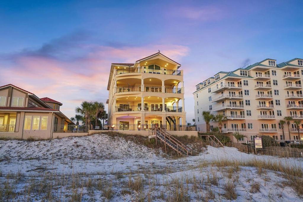 Palazzo del Mar by Five Star Properties - main image