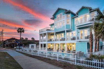 turquoise by the Gulf by Five Star Properties Florida