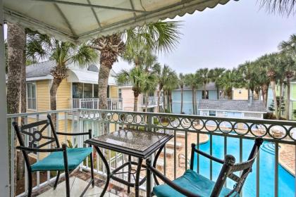 Family Friendly Destin Cottage Walk to Beach Destin Florida