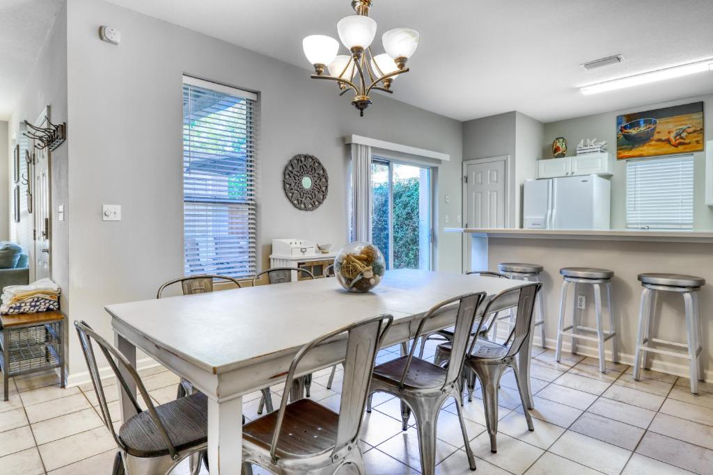 Beach Pointe #1101 - image 5
