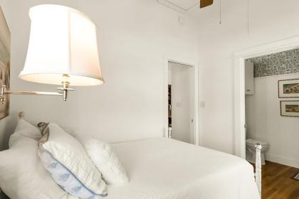 Palmetto Cottage - image 13