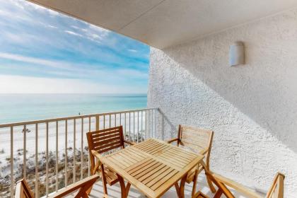 Beach House III - image 17