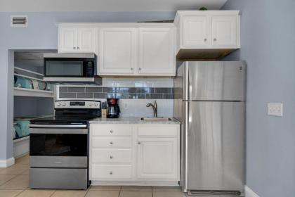 Nantucket Cottages 7B by RealJoy Vacations - image 5