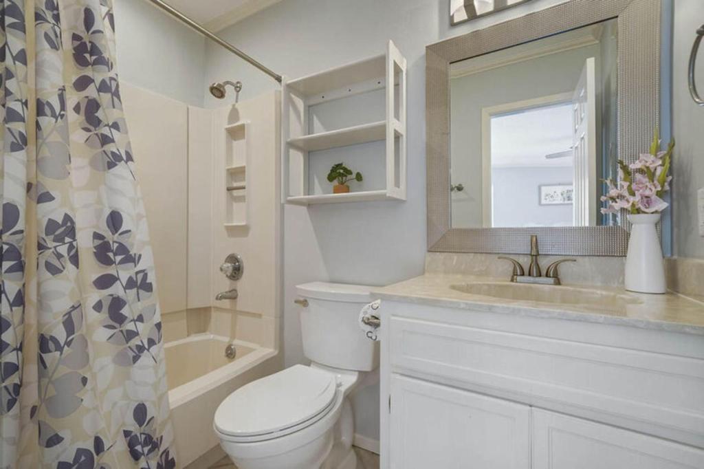 Dolphin Cove by Bliss Beach Rentals - image 7