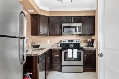 Unit 208 - East Gulf Front Gold Condo! Beach View 2nd Floor Accessibility! - image 1