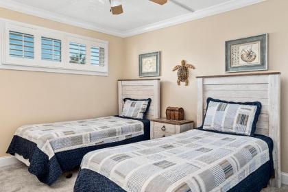 Unit 208 - East Gulf Front Gold Condo! Beach View 2nd Floor Accessibility! - image 16