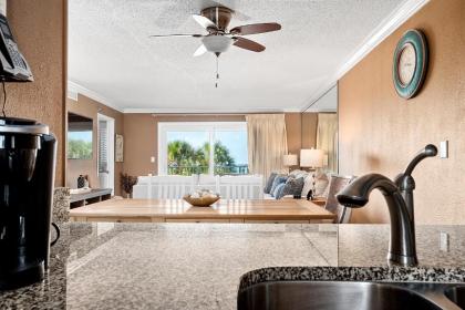 Unit 208 - East Gulf Front Gold Condo! Beach View 2nd Floor Accessibility! - image 2