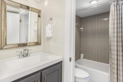 Sundestin Beach Resort 1215 - image 13