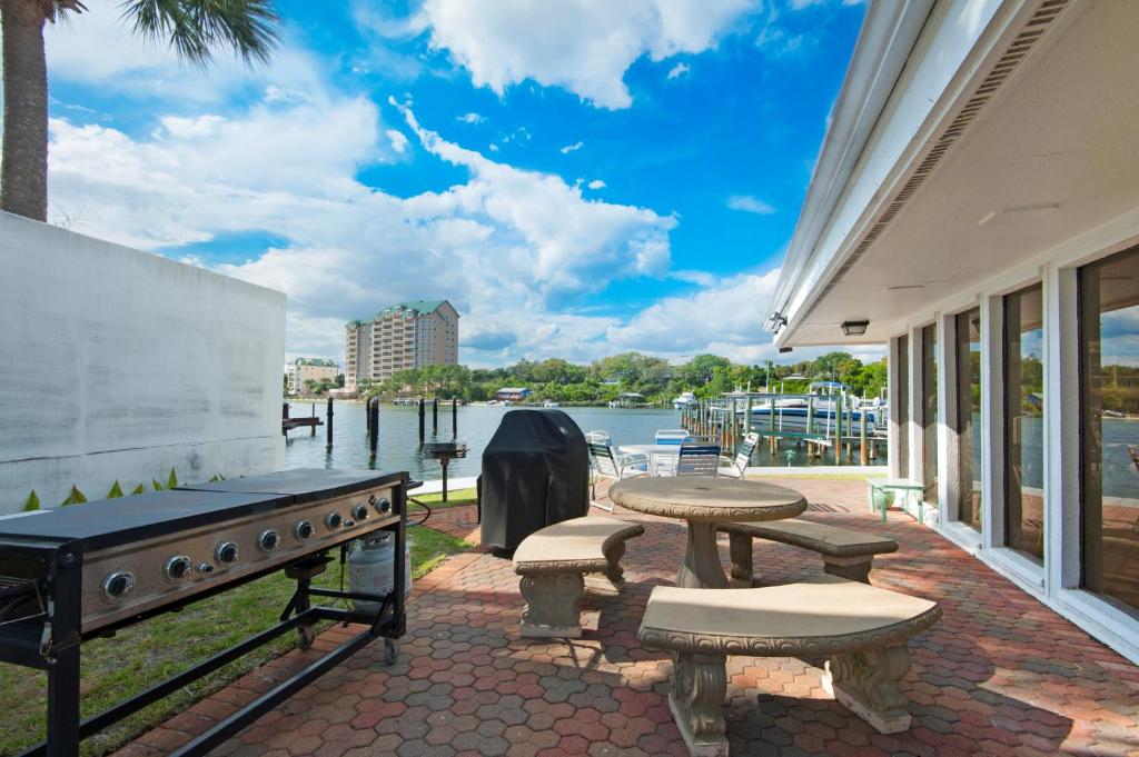 Dolphin Point #605C by RealJoy Vacations - image 3