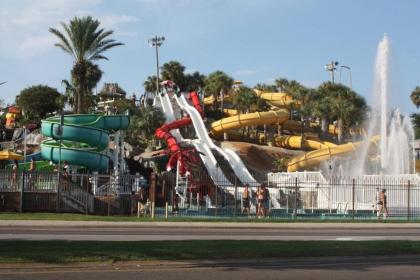 Gulf Winds Court 202 - Emerald Cove Oasis - image 2