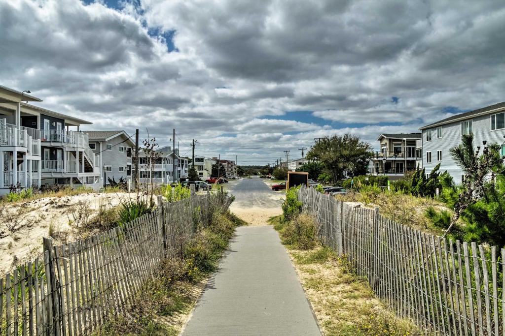 Bright Condo with Balcony - Walk to Dewey Beach! - image 2