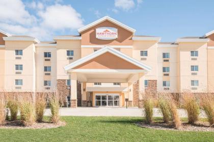 Hawthorn Suites By Wyndham Dickinson