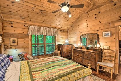 Spacious Pet-Friendly Cabin in Sky Valley! - image 11