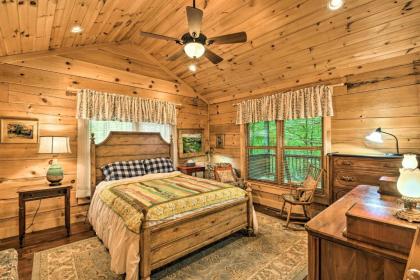 Spacious Pet-Friendly Cabin in Sky Valley! - image 12
