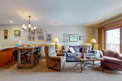 Red Hawk Lodge 2286 - main image