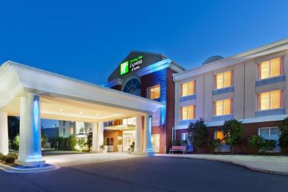 Holiday Inn Express & Suites Sylva / Dillsboro an IHG Hotel - image 8