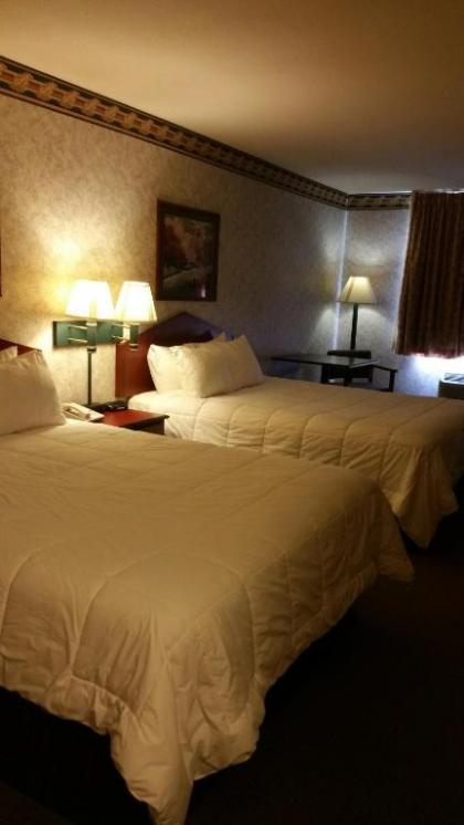 Quality Inn Dodge City - image 13