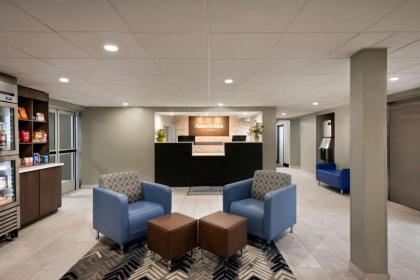 AmericInn by Wyndham Dodgeville - image 14