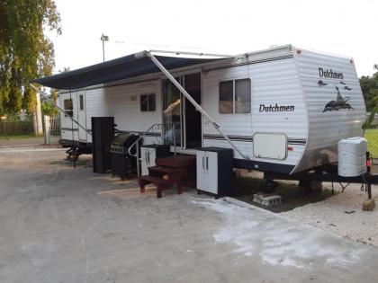 Confort y Relajacion Dorado 