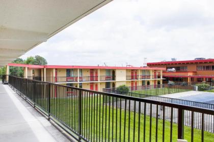 OYO Hotel Doswell Kings Dominion - image 5