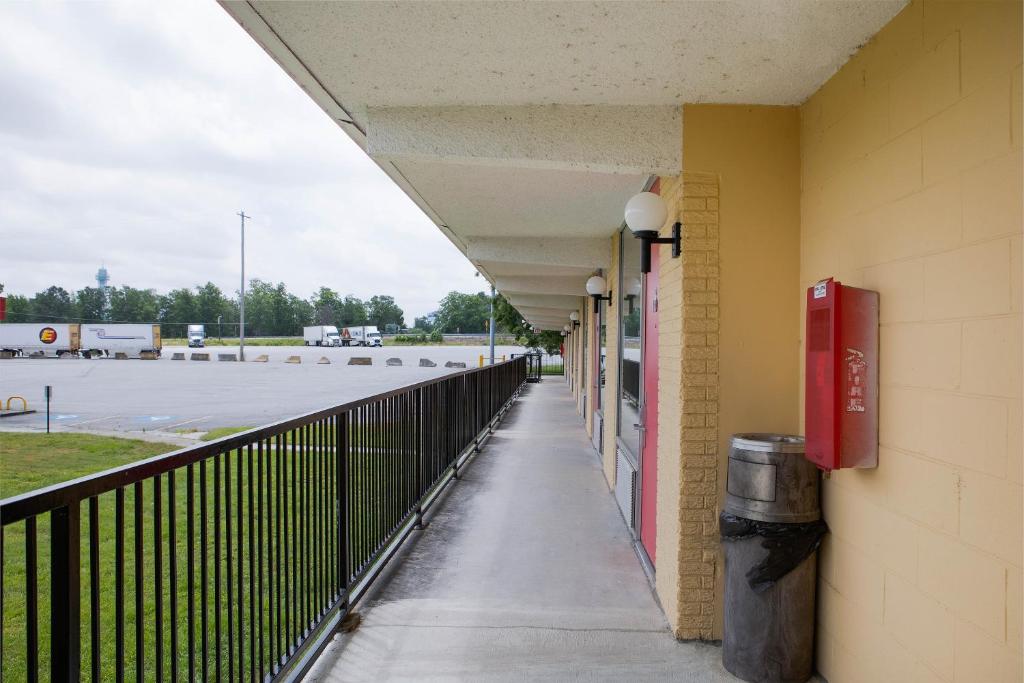 OYO Hotel Doswell Kings Dominion - image 6