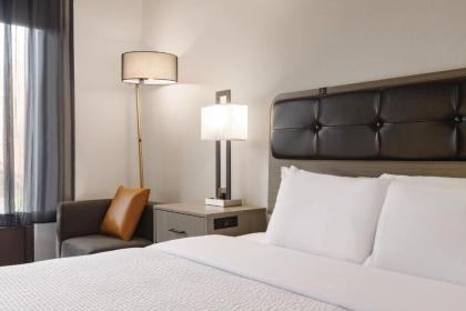 La Quinta inn & suites by Wyndham Dothan - image 14