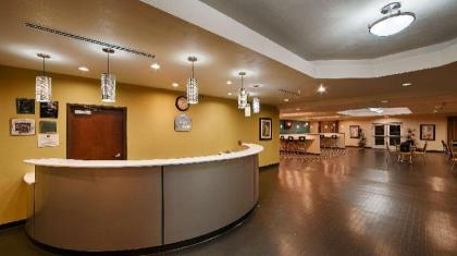 Best Western Douglas Inn & Suites - image 3