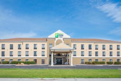 Holiday Inn Express  Suites Douglas an IHG Hotel