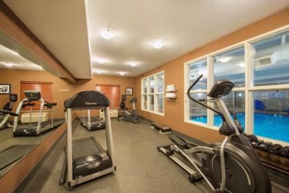 Holiday Inn Express & Suites Douglas an IHG Hotel - image 9