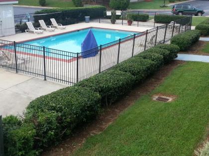 Americas Best Value Inn Douglasville - image 13