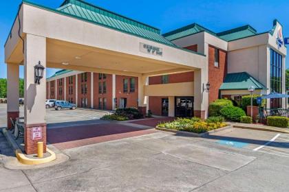 Comfort Inn Douglasville - image 5