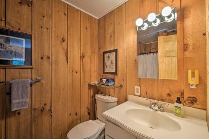 Sunny Mountain Chalet with Hot Tub Ski and Hike! - image 3
