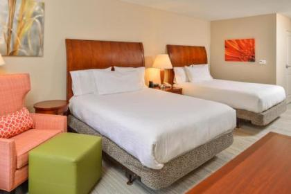 Hilton Garden Inn Dover - image 13