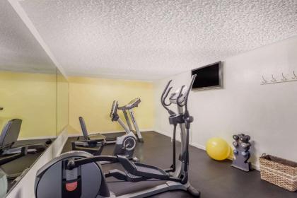 Days Inn by Wyndham Dover Downtown - image 13