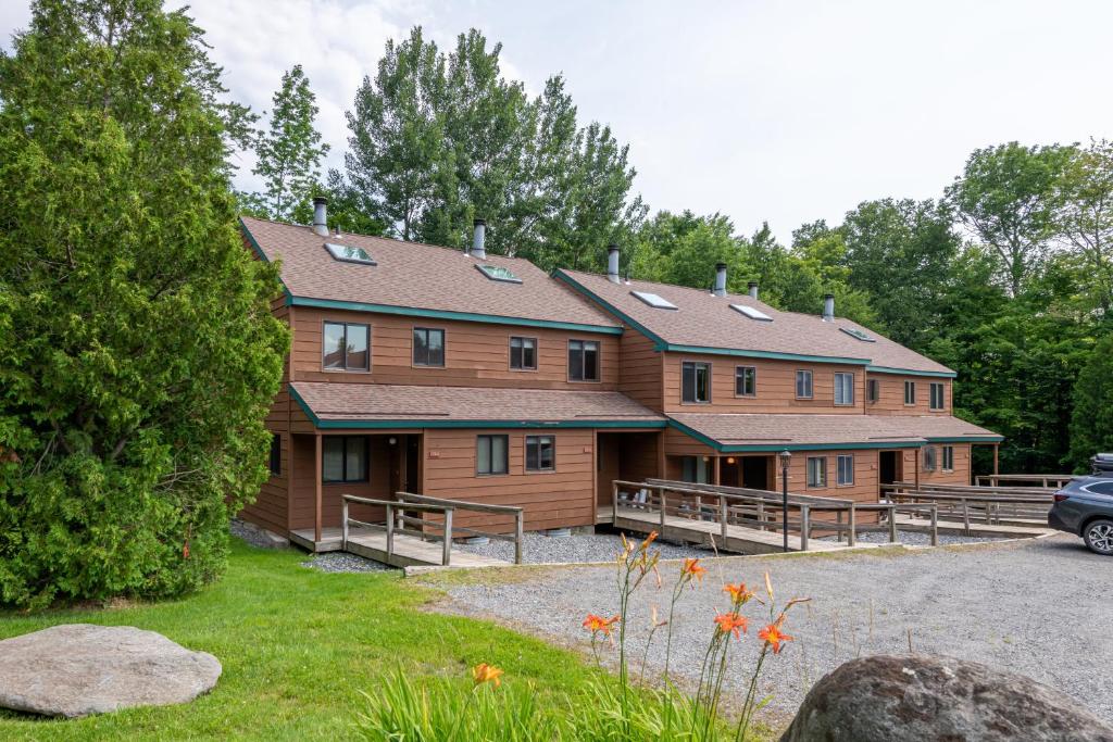Mount Snow Lodging - image 3