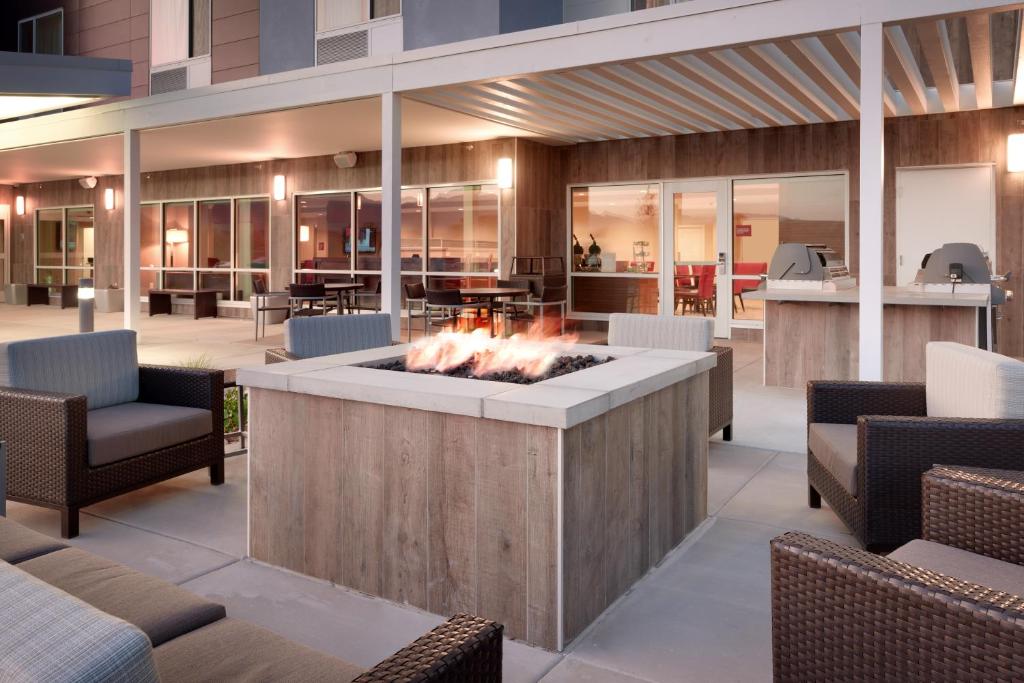 TownePlace Suites by Marriott Salt Lake City Draper - image 7