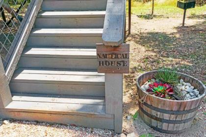 Arbor House of Dripping Springs - Nautical House - image 10