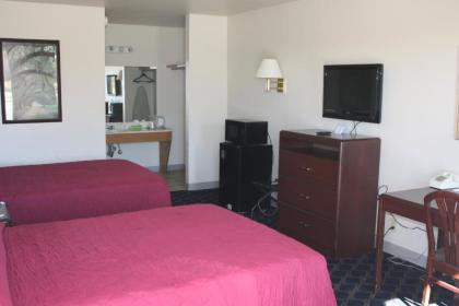 Boomtown Inn - image 6