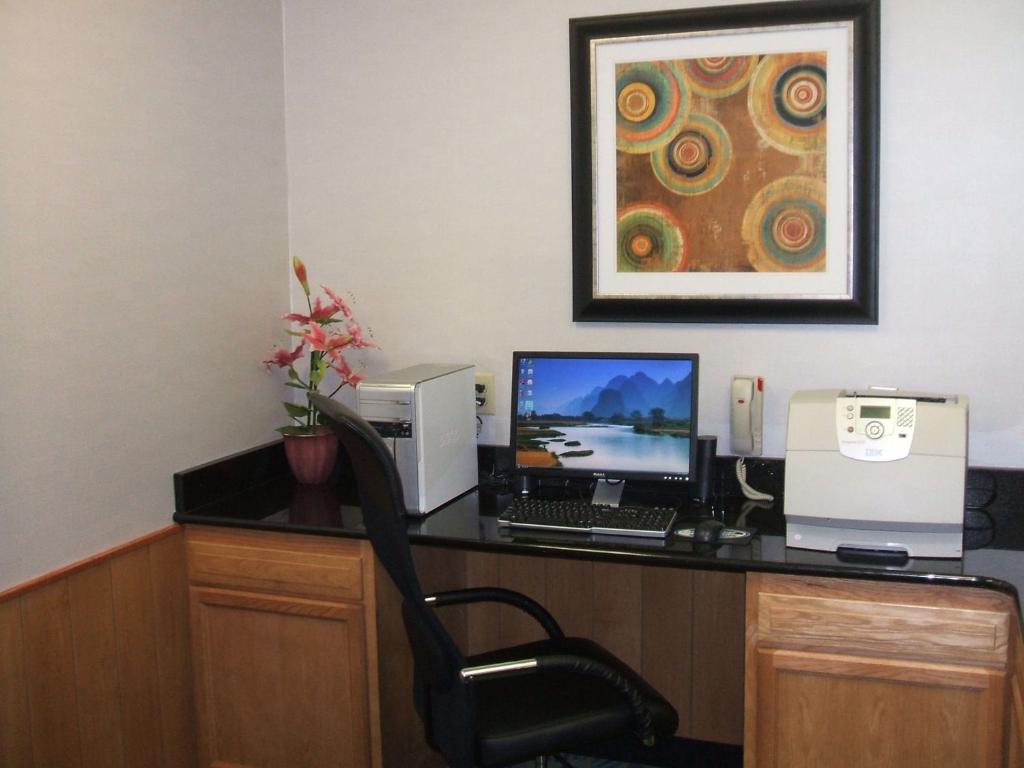 Holiday Inn Express Hotel & Suites Dubois an IHG Hotel - image 2