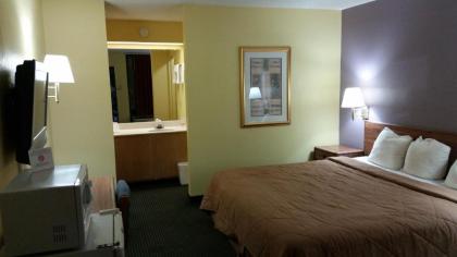 Relax Inn & Suites - image 3