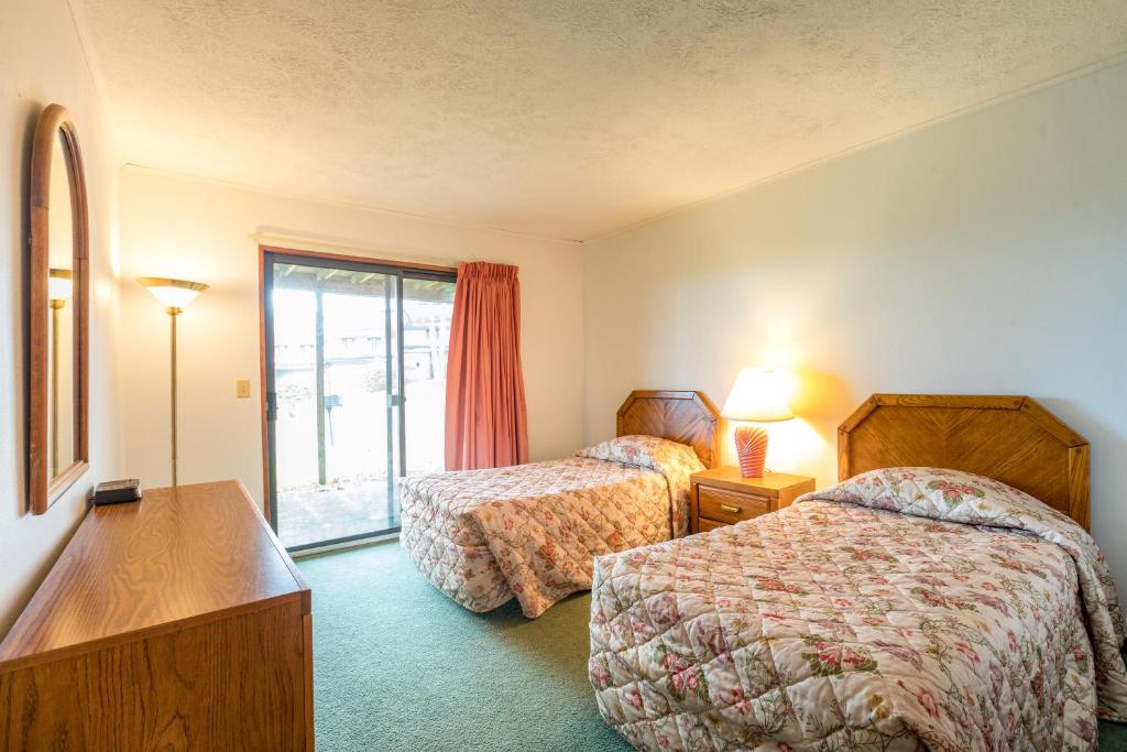 Crown Resorts at Wolf Run - image 4
