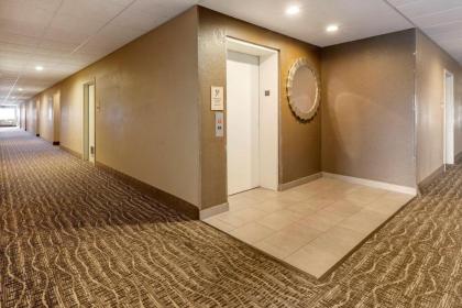 mainStay Suites Dubuque at Hwy 20