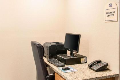 MainStay Suites Dubuque at Hwy 20 - image 3