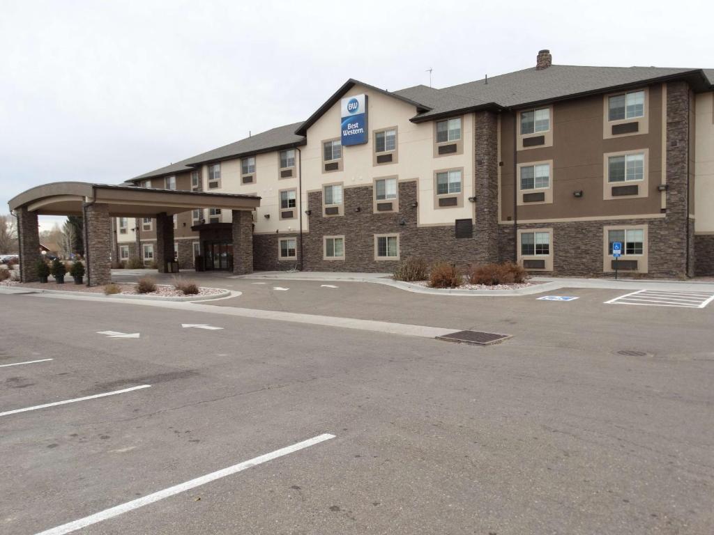 Best Western Duchesne Inn - main image