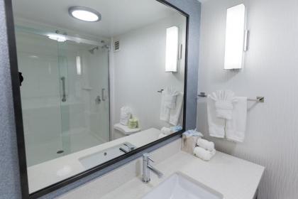 Hilton Garden Inn Atlanta North/Johns Creek - image 2