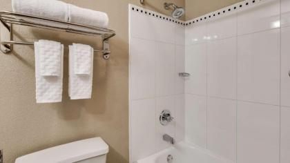 Best Western Gwinnett Center - image 14