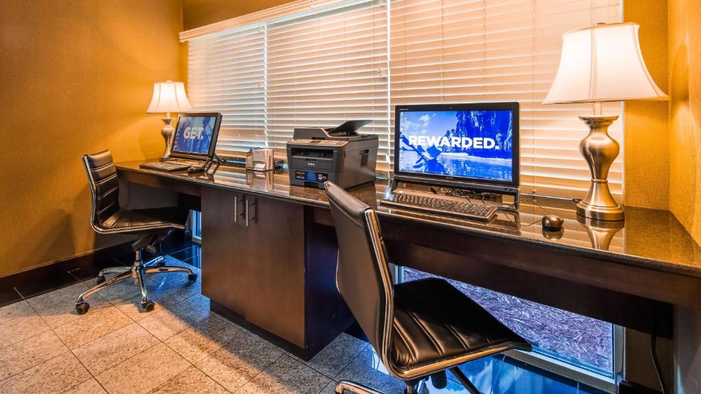 Best Western Gwinnett Center - image 5