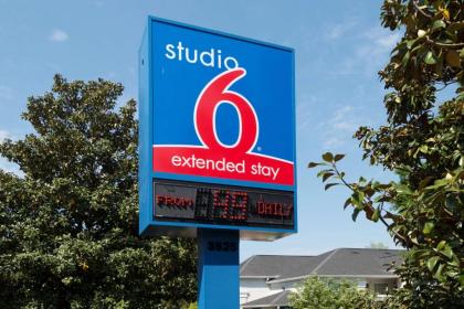Motel 6 Duluth Ga