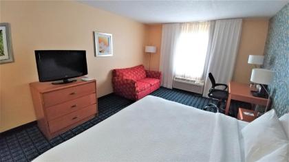 AmericInn by Wyndham Duluth - image 10